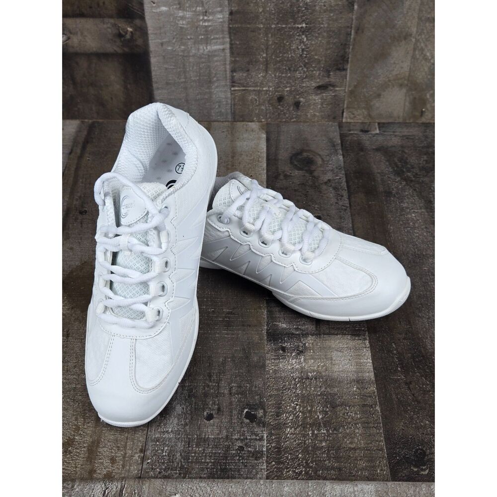 Chasse Apex Girls Cheer Shoe Size 7.5 White NIB Cheerleading Lace Up Sneakers